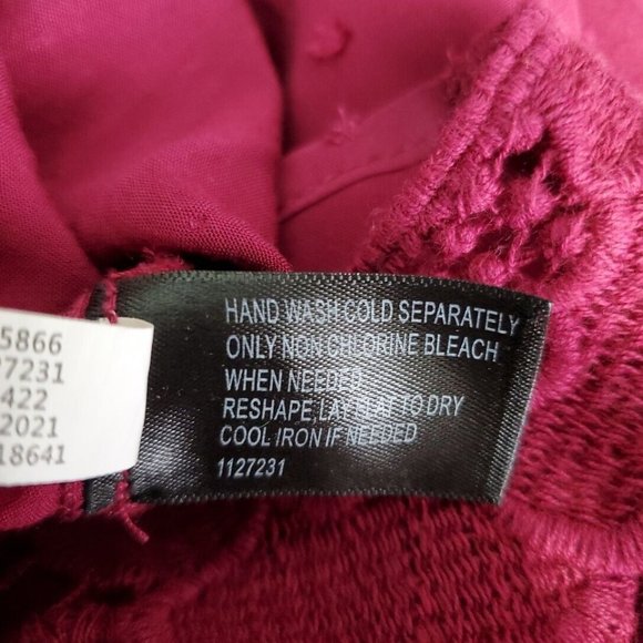 Lane Bryant Top Plus Sz 20 Crochet Short Sleeve Crew Neck Pullover Purple/Red? - Picture 6 of 6